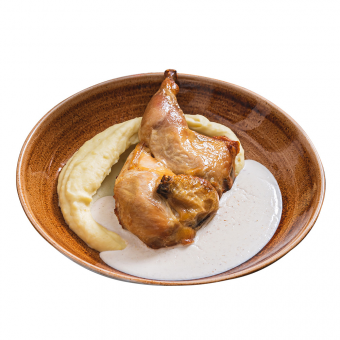 Запечене курча в соусі чкмерулі з пюре